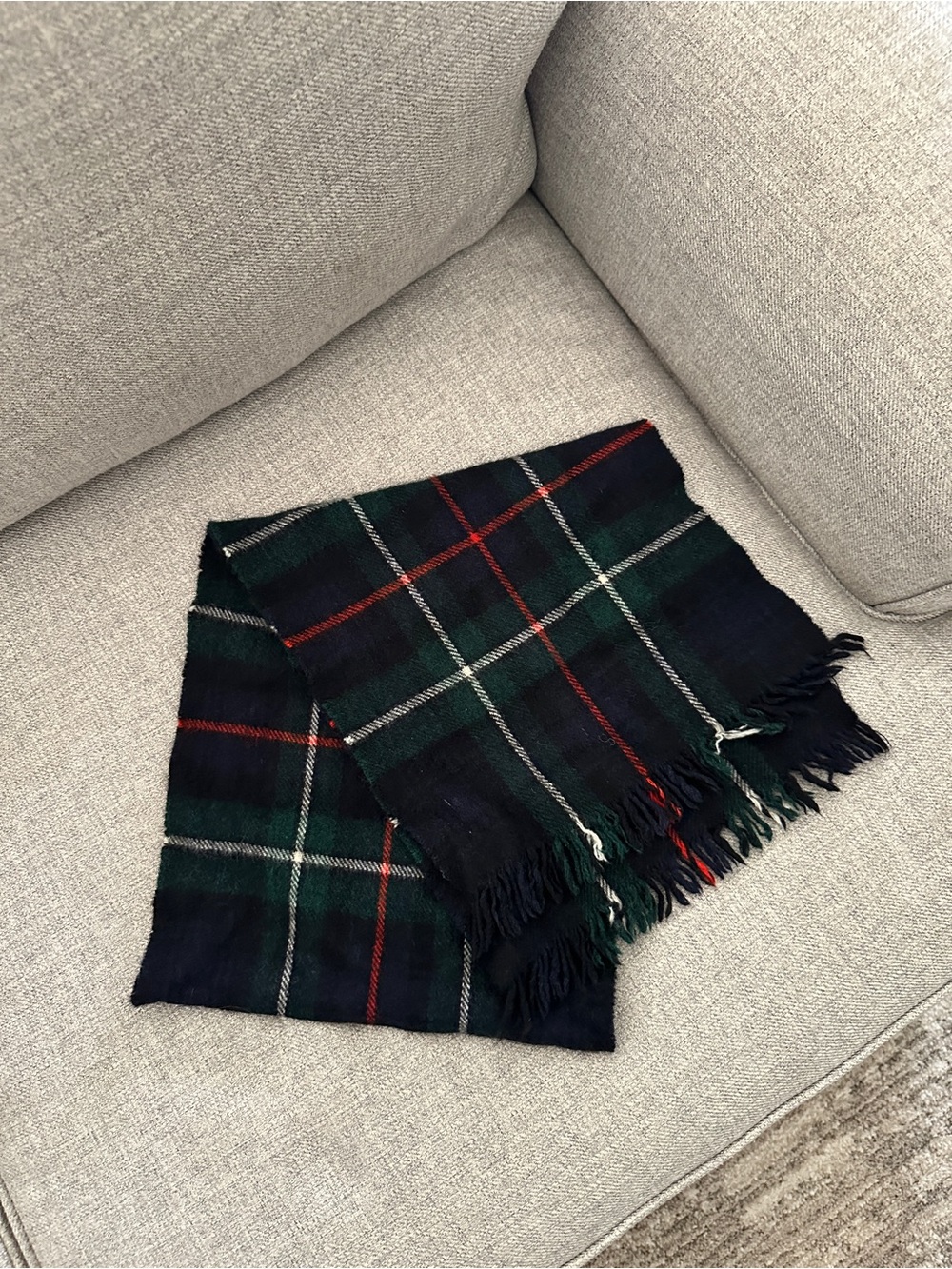 Kinloch Anderson 100% pure wool scarf in the Mackenzie tartan pattern 52x11